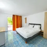 Decebal Guest house