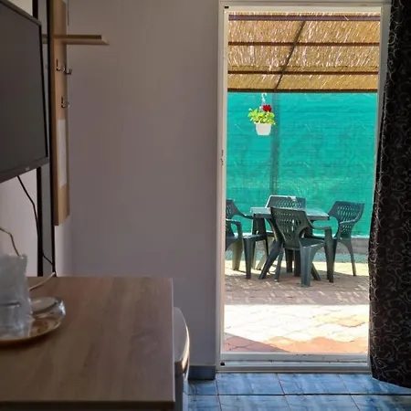 Decebal 招待所 3*