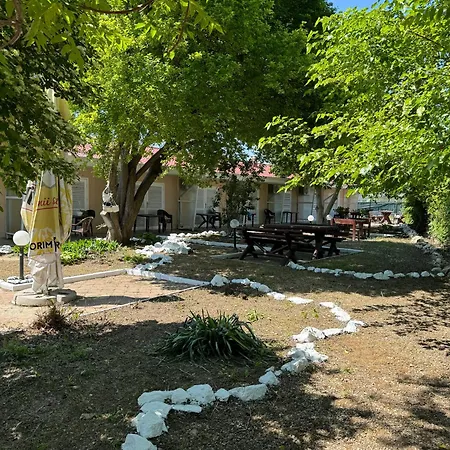 Decebal Guest house